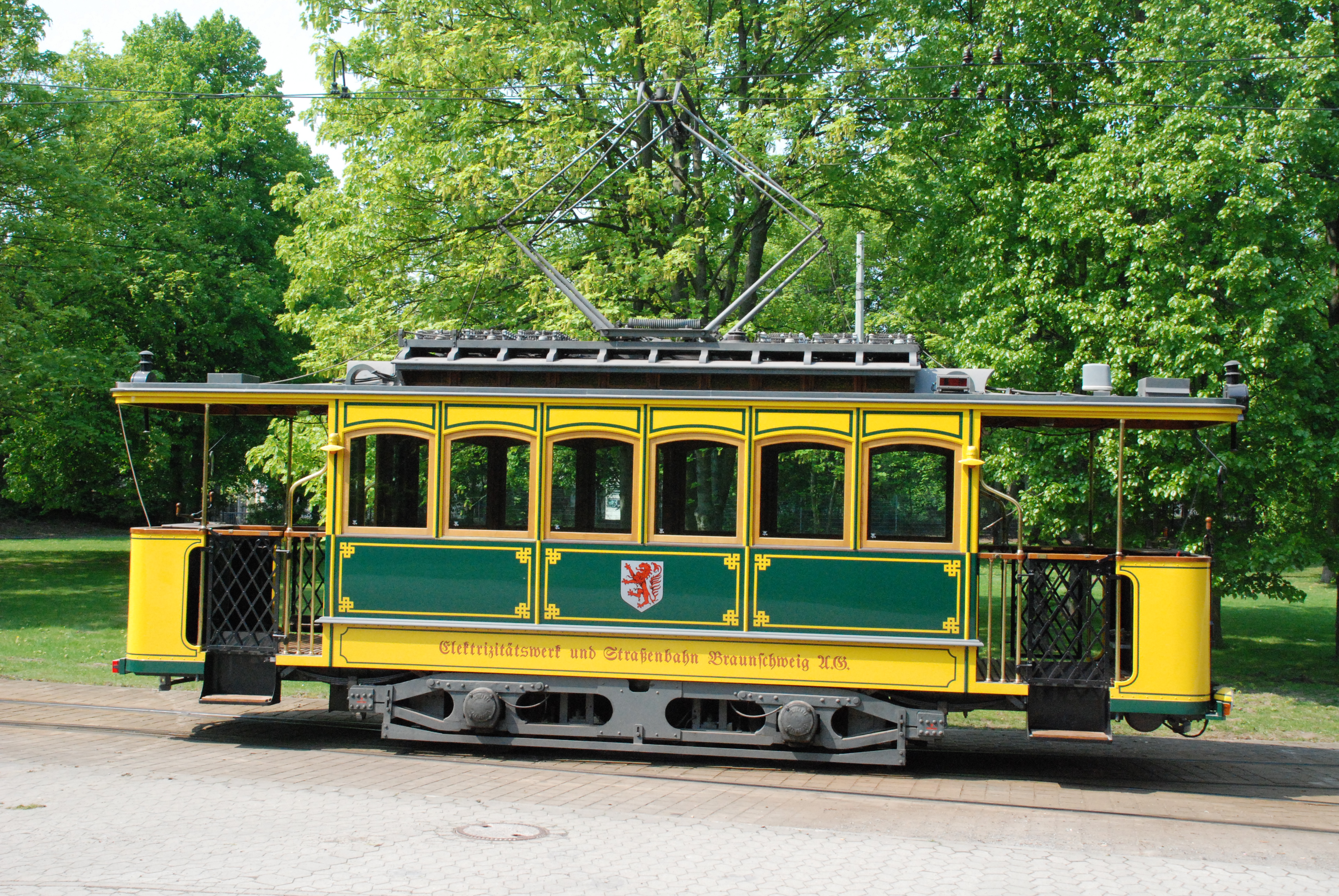 103_im_Gruenen__3__04